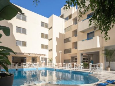 outdoor pool 1 - hotel central hersonissos - chersonisos, greece