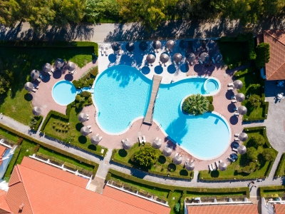 outdoor pool - hotel alexandros palace hotel and suites - halkidiki, greece