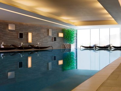 indoor pool - hotel skycity marriott - hong kong, hong kong