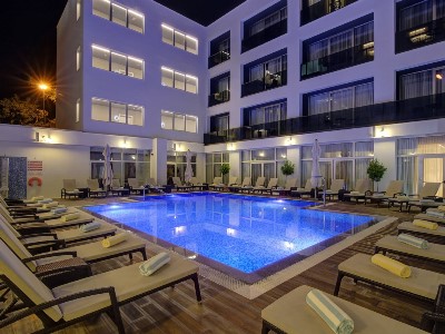 outdoor pool 2 - hotel lero - dubrovnik, croatia