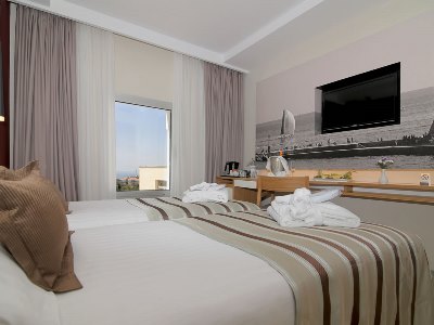bedroom 2 - hotel lero - dubrovnik, croatia