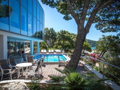 outdoor pool - hotel royal neptun - dubrovnik, croatia
