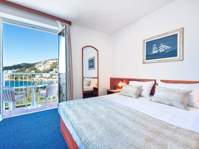 bedroom - hotel komodor - dubrovnik, croatia