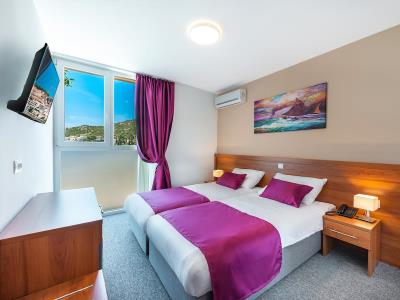 bedroom 8 - hotel komodor - dubrovnik, croatia