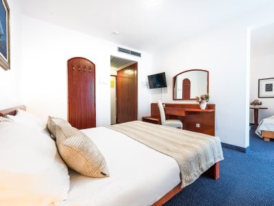 bedroom 14 - hotel komodor - dubrovnik, croatia