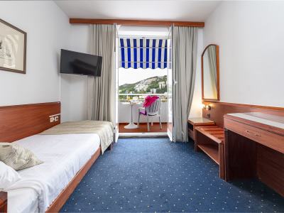 bedroom 17 - hotel komodor - dubrovnik, croatia