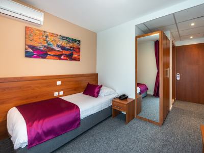 bedroom 19 - hotel komodor - dubrovnik, croatia