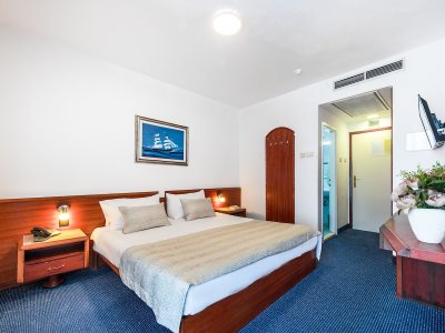 bedroom 6 - hotel komodor - dubrovnik, croatia