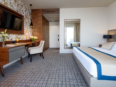 bedroom - hotel royal ariston - dubrovnik, croatia