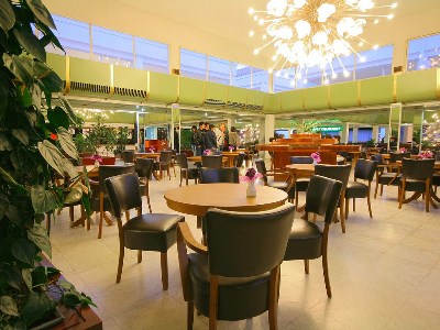 lobby 2 - hotel medena - trogir, croatia