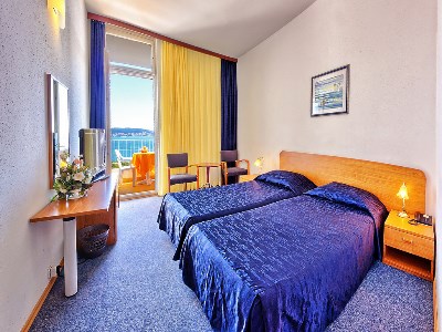 bedroom 2 - hotel medena - trogir, croatia
