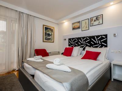 bedroom - hotel sveti kriz - trogir, croatia