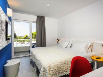 bedroom - hotel pharos, hvar bayhill - hvar, croatia
