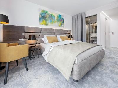 bedroom 2 - hotel paris - opatija, croatia