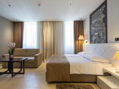 bedroom 1 - hotel cornaro - split, croatia
