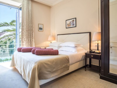 bedroom 8 - hotel park - split, croatia