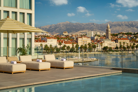 outdoor pool - hotel ambasador - split, croatia