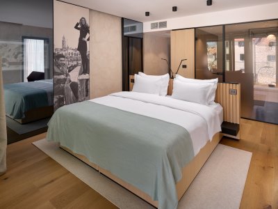 bedroom - hotel ambasador - split, croatia