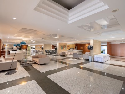 lobby - hotel kolovare - zadar, croatia