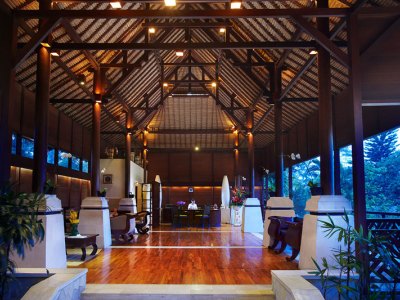 lobby - hotel kupu kupu barong villas - bali island, indonesia