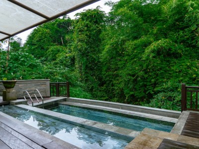 outdoor pool - hotel the pari sudha - bali island, indonesia