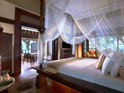 bedroom 2 - hotel banyan tree - bintan, indonesia