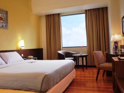 bedroom 1 - hotel phoenix - yogyakarta, indonesia