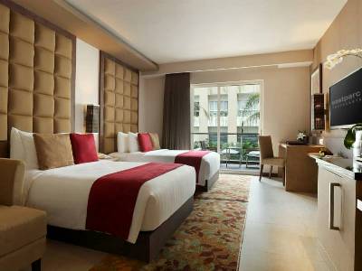 deluxe room - hotel eastparc - yogyakarta, indonesia