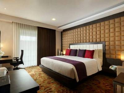 bedroom 1 - hotel eastparc - yogyakarta, indonesia