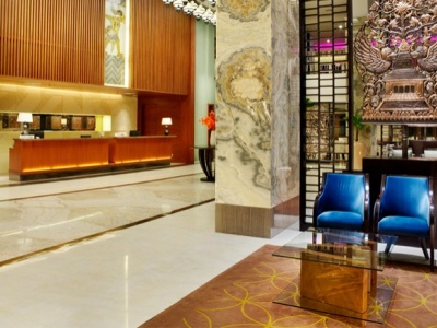lobby - hotel jambuluwuk malioboro boutique - yogyakarta, indonesia