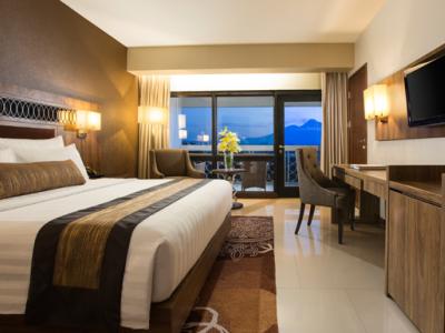 bedroom - hotel royal ambarrukmo - yogyakarta, indonesia