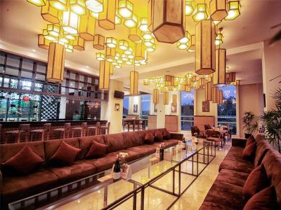 bar - hotel swiss-belhotel lampung - bandar lampung, indonesia