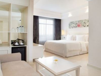 bedroom - hotel four points by sheraton bandung - bandung, indonesia