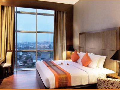 suite - hotel luxton - bandung, indonesia