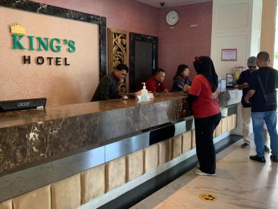 lobby - hotel king's hotel batam - batam, indonesia
