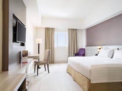 bedroom 1 - hotel swiss-belinn cibitung - bekasi, indonesia