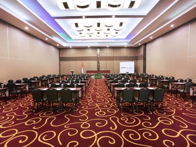conference room - hotel aston imperial hotel and conference ctr - bekasi, indonesia