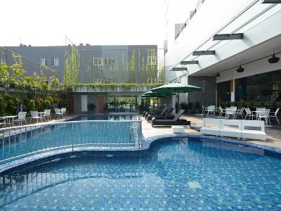 outdoor pool - hotel ibis styles cikarang - bekasi, indonesia