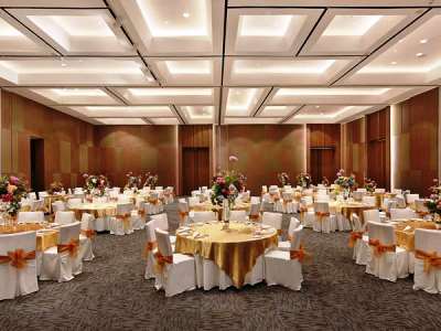 conference room - hotel royal tulip gunung geulis resort n golf - bogor, indonesia