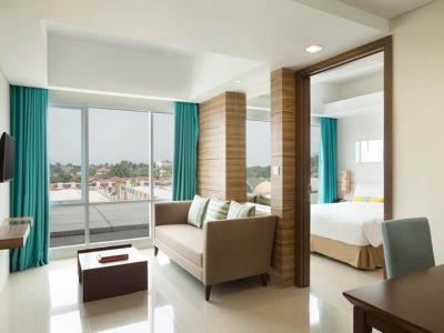 bedroom 2 - hotel swiss belcourt bogor - bogor, indonesia