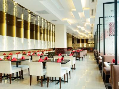 restaurant - hotel swiss-belhotel jambi - jambi, indonesia