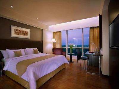 bedroom 1 - hotel alana - surabaya, indonesia