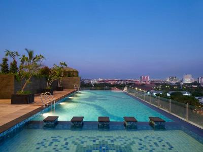 outdoor pool - hotel best western papilio - surabaya, indonesia