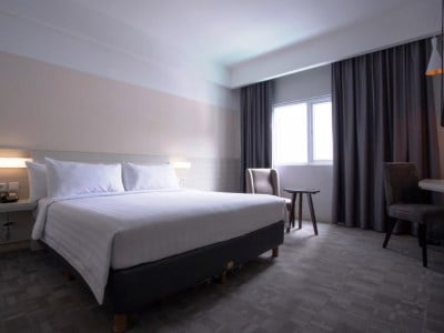 bedroom 1 - hotel mercure jayapura - jayapura, indonesia