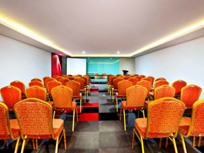 conference room 1 - hotel mercure jayapura - jayapura, indonesia