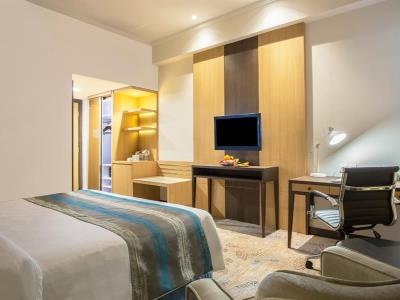 deluxe room 1 - hotel swiss-belhotel papua - jayapura, indonesia