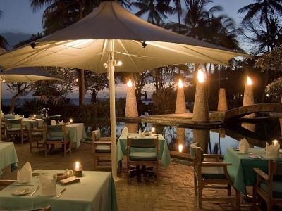 restaurant - hotel sheraton senggigi beach - lombok, indonesia