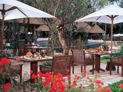 café - hotel oberoi beach resort lombok - lombok, indonesia