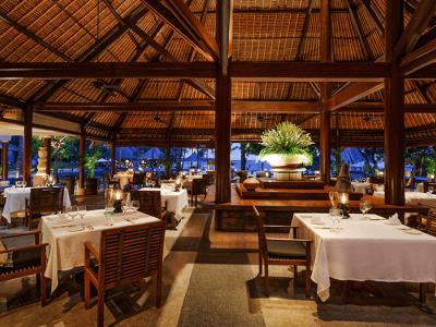 restaurant - hotel oberoi beach resort lombok - lombok, indonesia