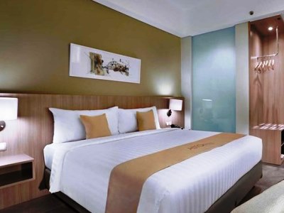 bedroom 2 - hotel aston inn mataram - lombok, indonesia